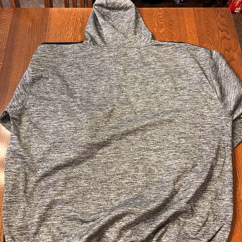 4xl brand new without tags quarter zip